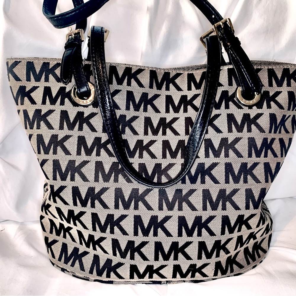Michael Kors Tote Purse